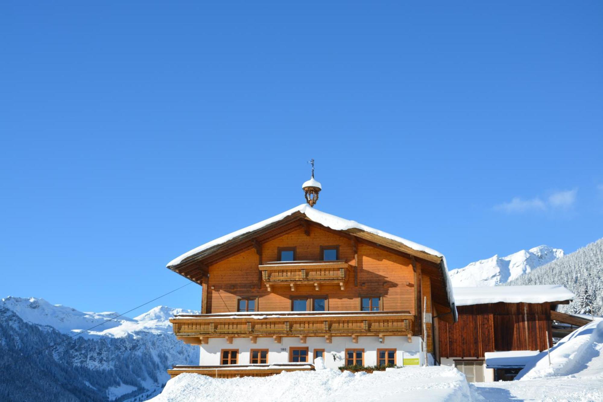 Ski In-Ski Out - Gaestehaeuser Saalbach-Hinterglemm - Wallegghof Christianhof Luaran gambar