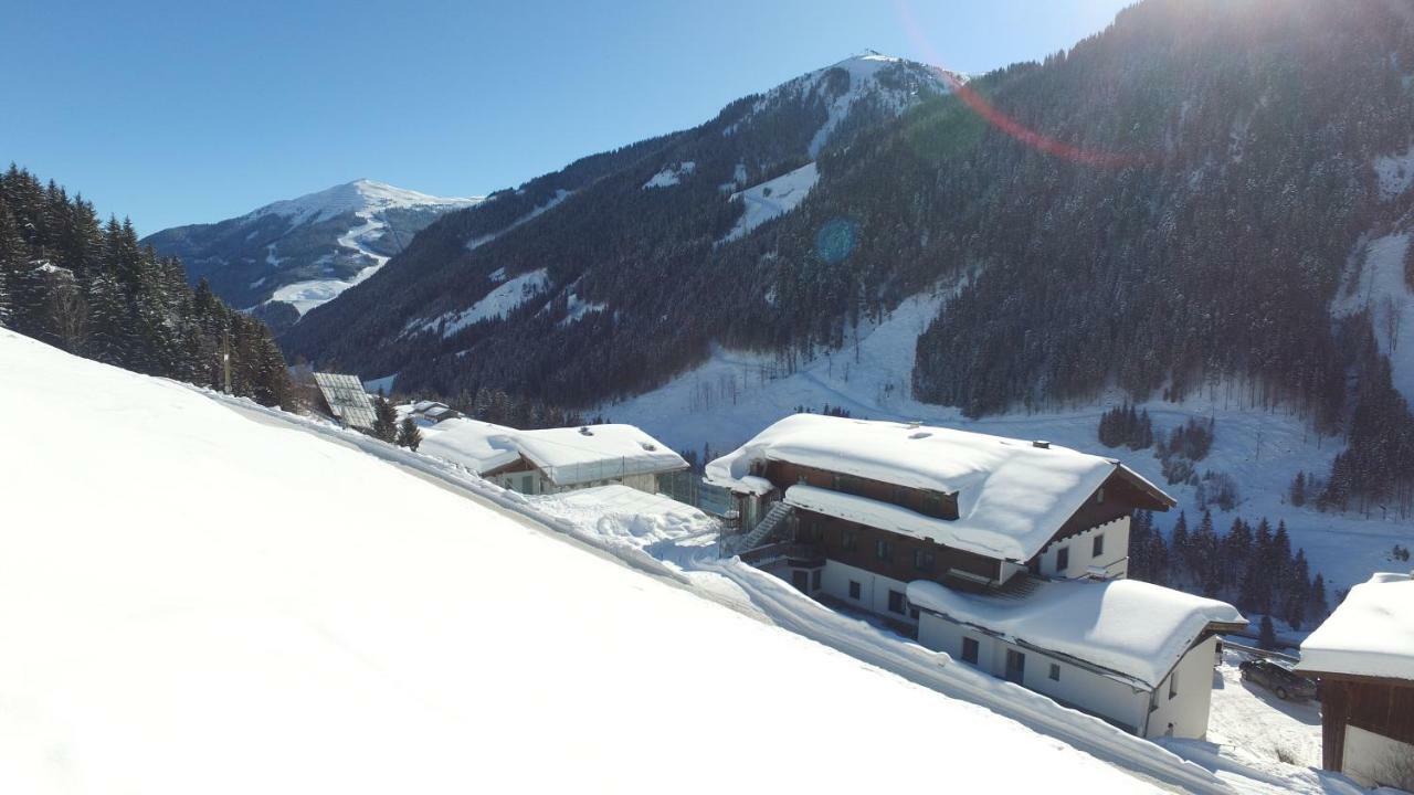 Ski In-Ski Out - Gaestehaeuser Saalbach-Hinterglemm - Wallegghof Christianhof Luaran gambar